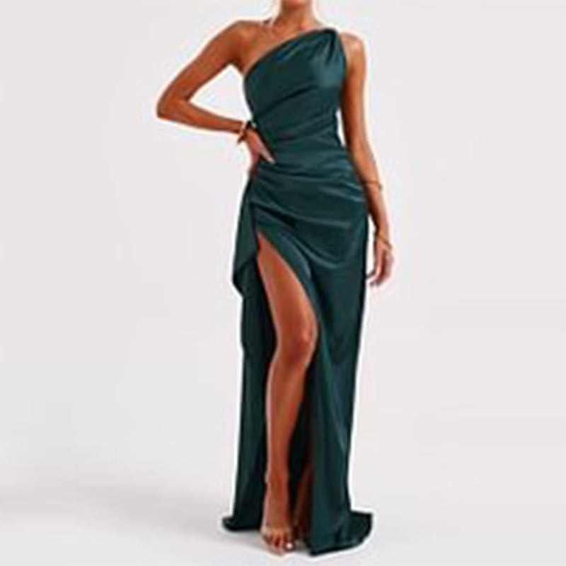 A Dazzling One Shoulder Elegant Backless dress